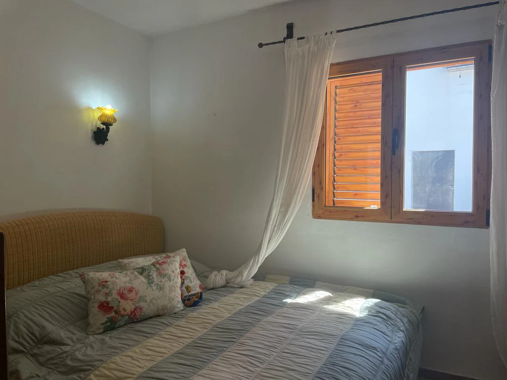 Double-Level 3 Bedroom House Pueblo Alcasar Pool Gardens & Facilities