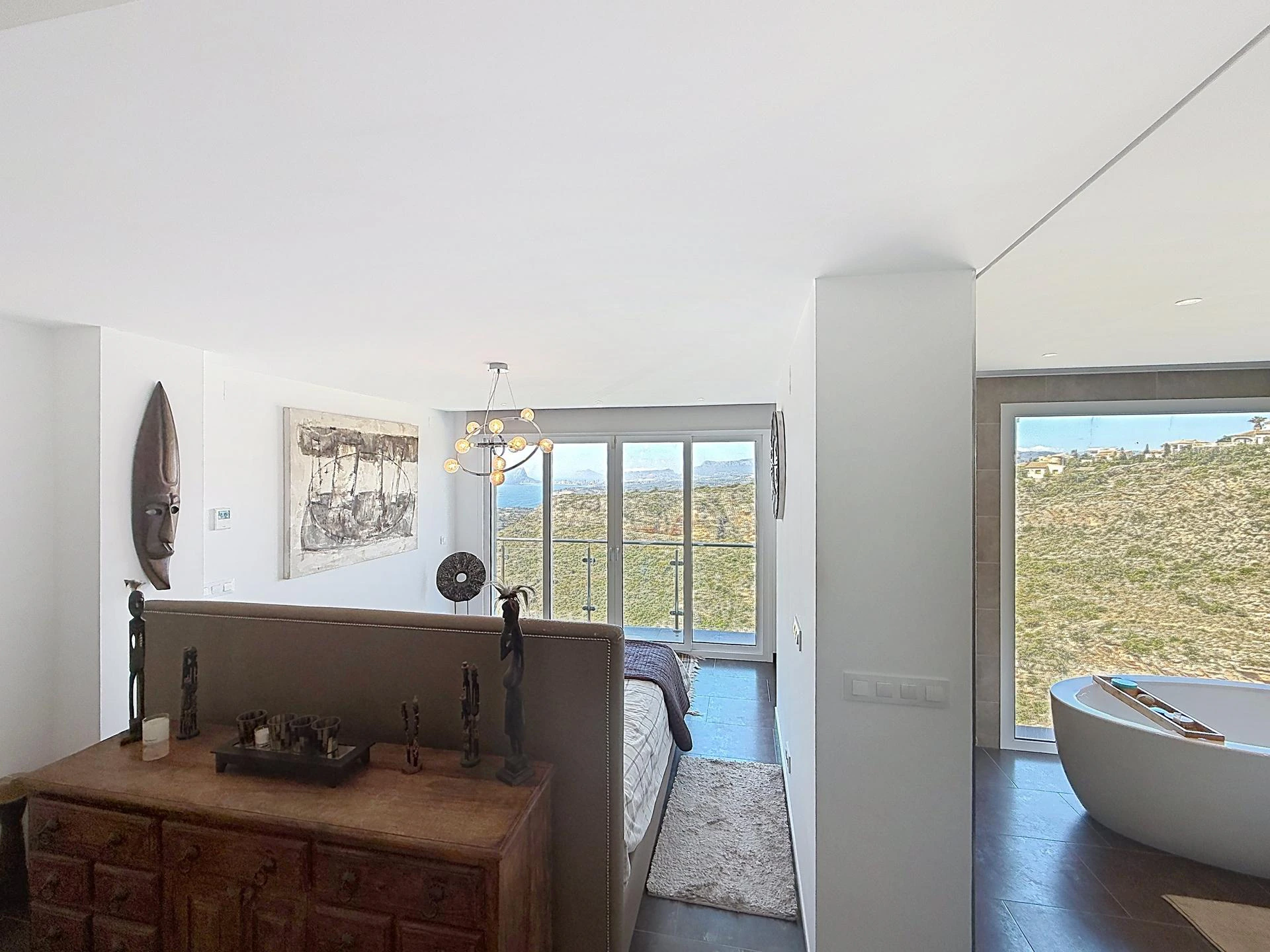 Cumbre del Sol, Villa de lujo con vistas panorámicas al mar en Magnolias