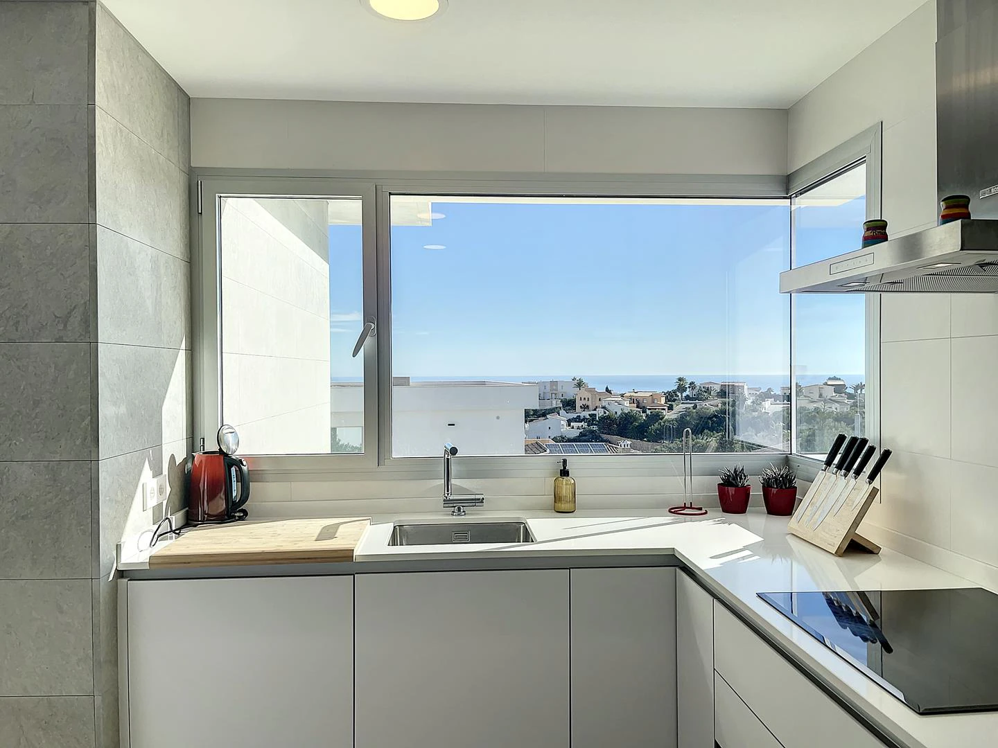 Cumbre del Sol – moderne Luxusvilla mit Panoramablick auf das Meer
