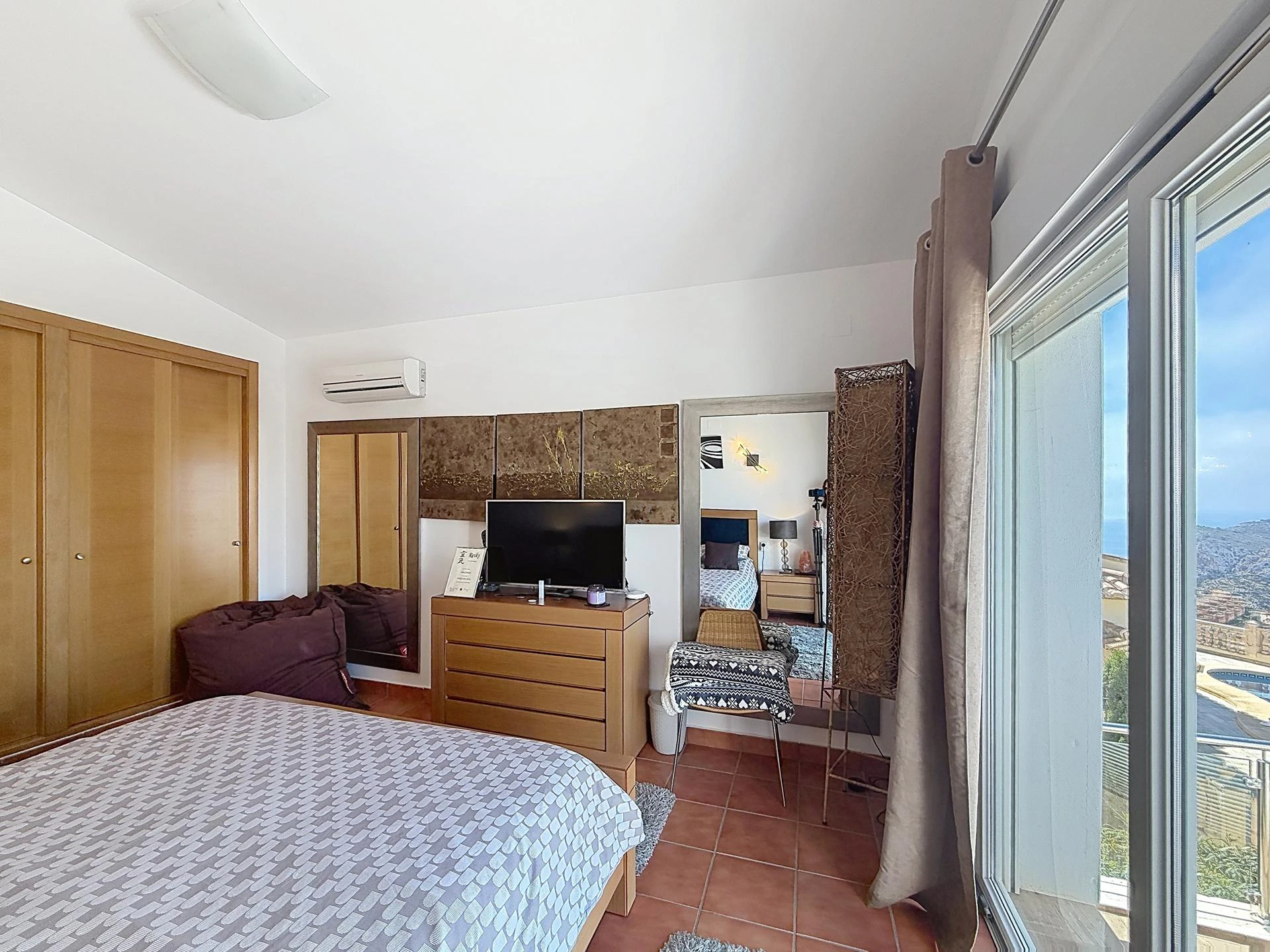 Cumbre del Sol, Villa de lujo con vistas panorámicas al mar en Magnolias