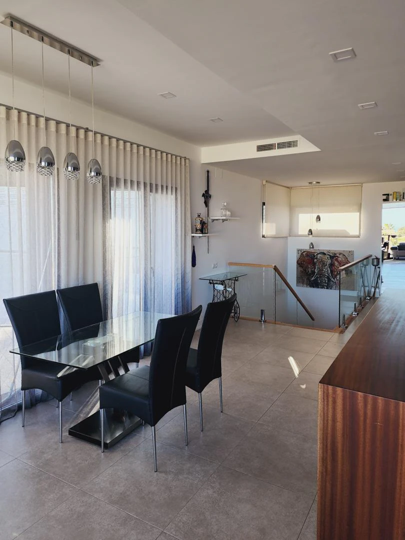 Cumbre del Sol Moderne Villa mit Meerblick