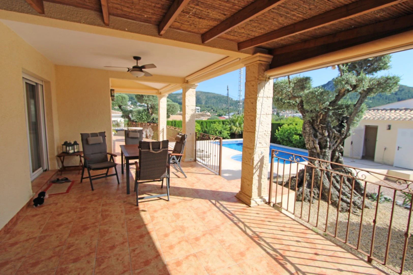 Villa with pool for sale in Orba (El Capso)