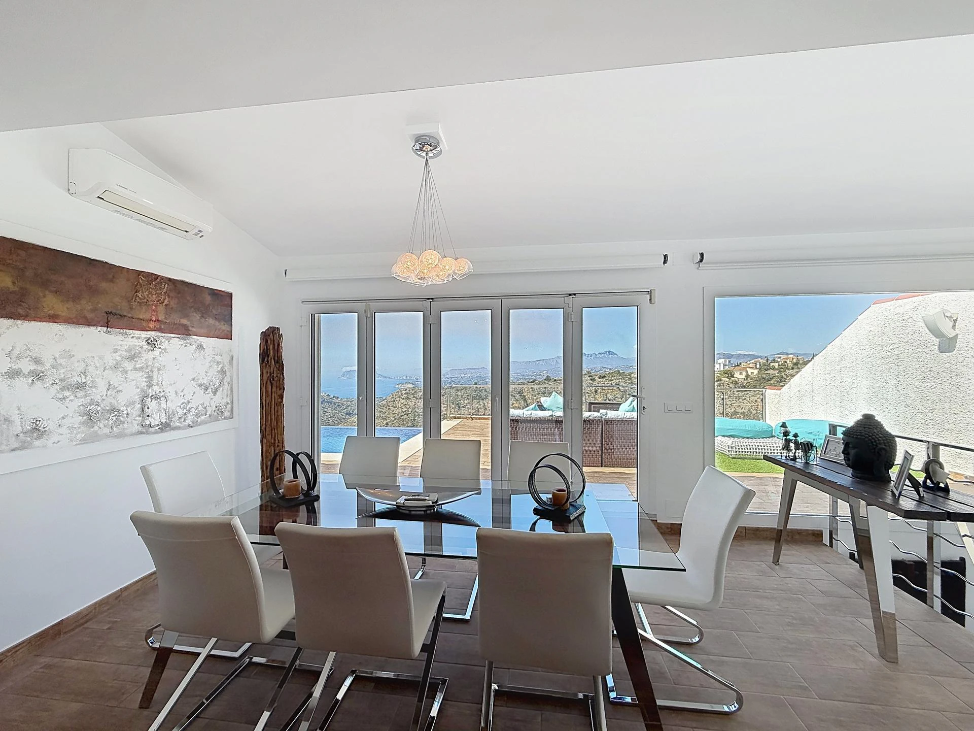Cumbre del Sol, Villa de lujo con vistas panorámicas al mar en Magnolias