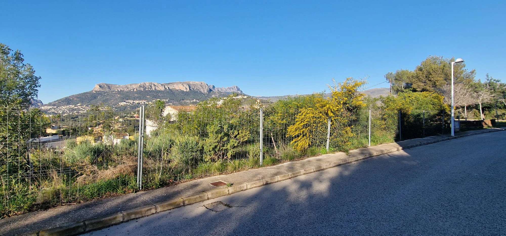 Plot for sale in Calpe