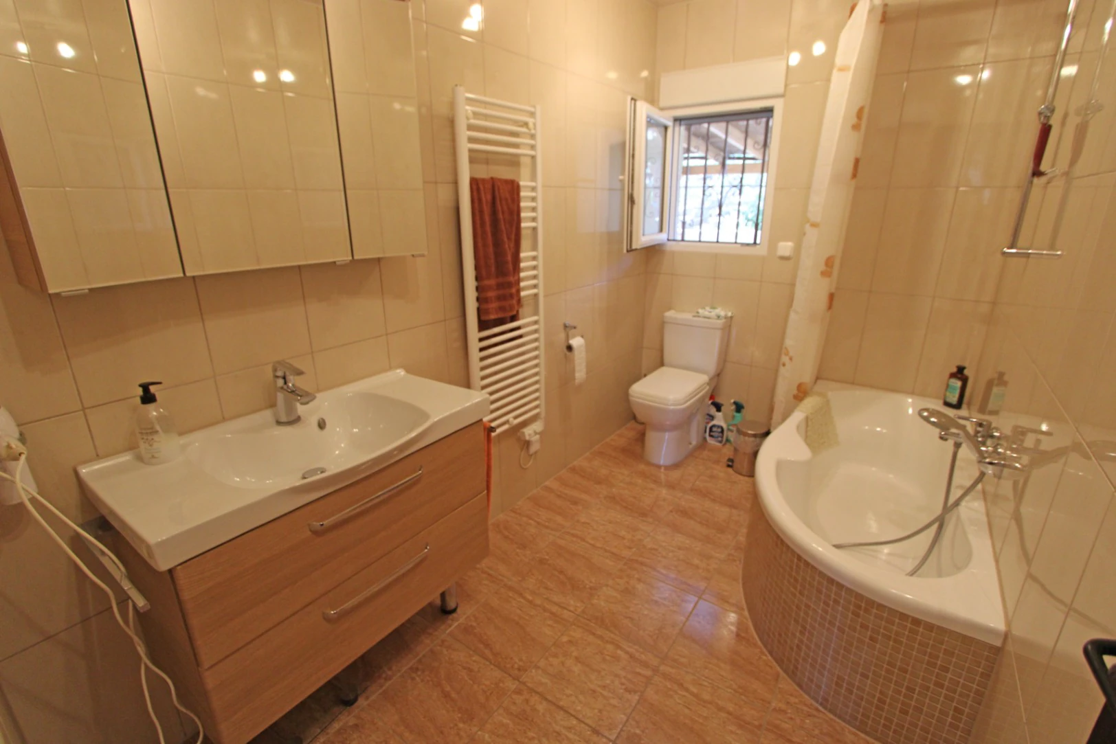 Villa with pool for sale in Orba (El Capso)