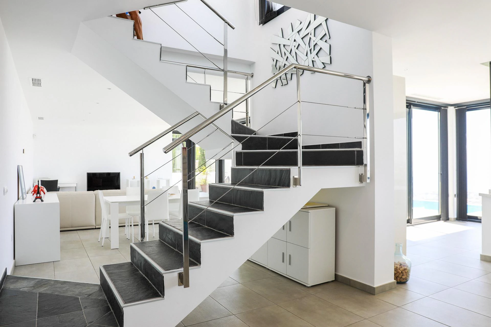 Cumbre del Sol – moderne Villa mit atemberaubendem Meerblick