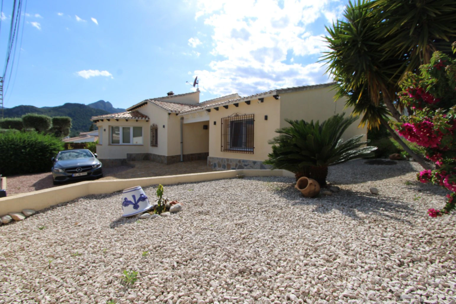 Villa with pool for sale in Orba (El Capso)
