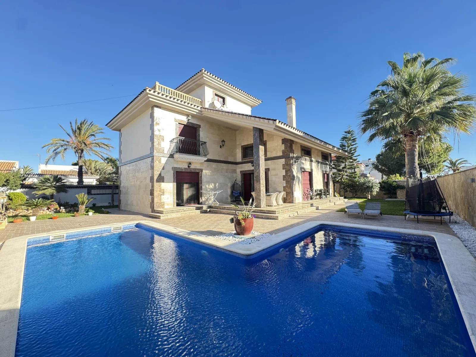 Villa zum verkauf in Cabo Roig