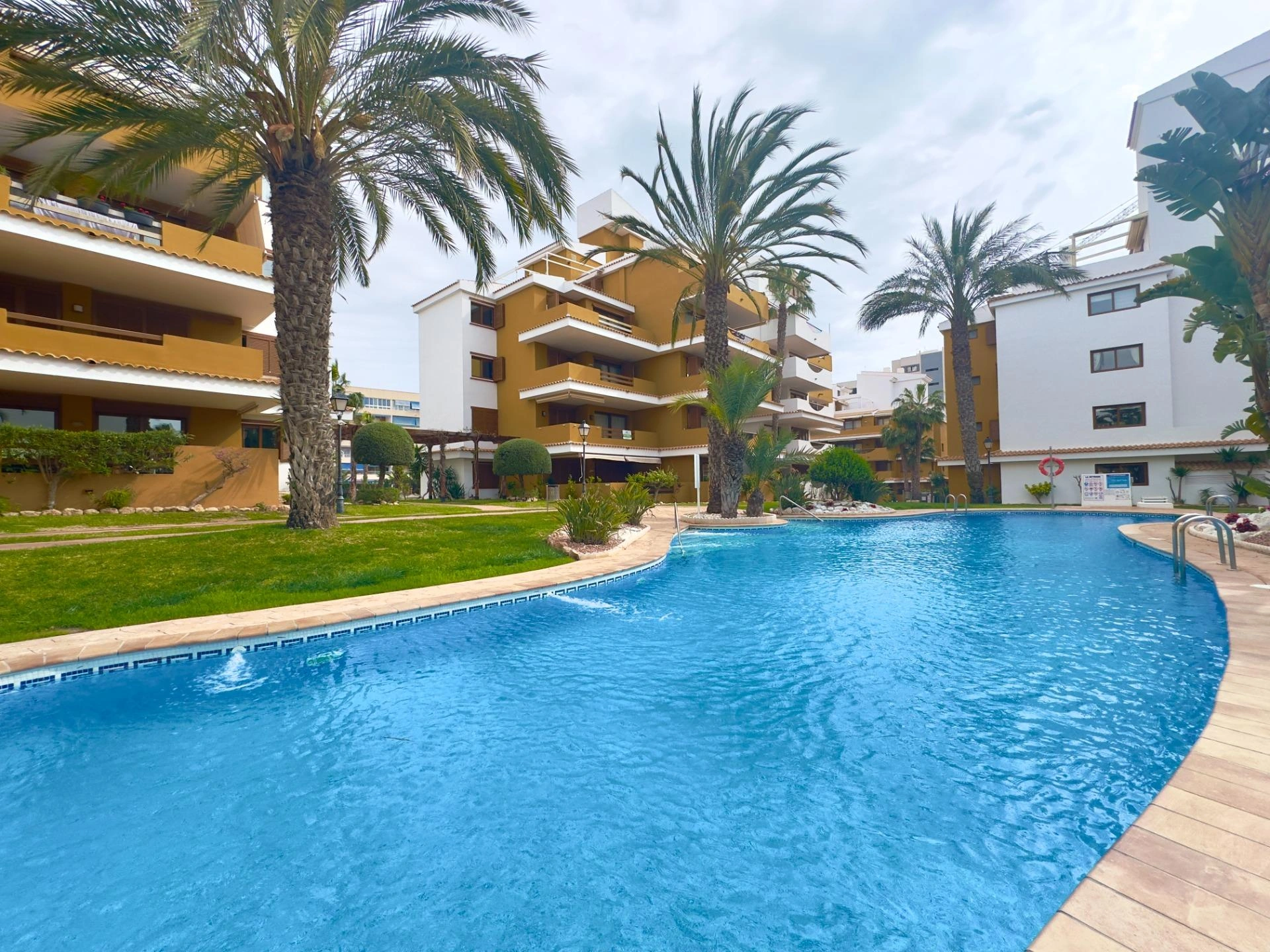 Flat for sale in Torrevieja