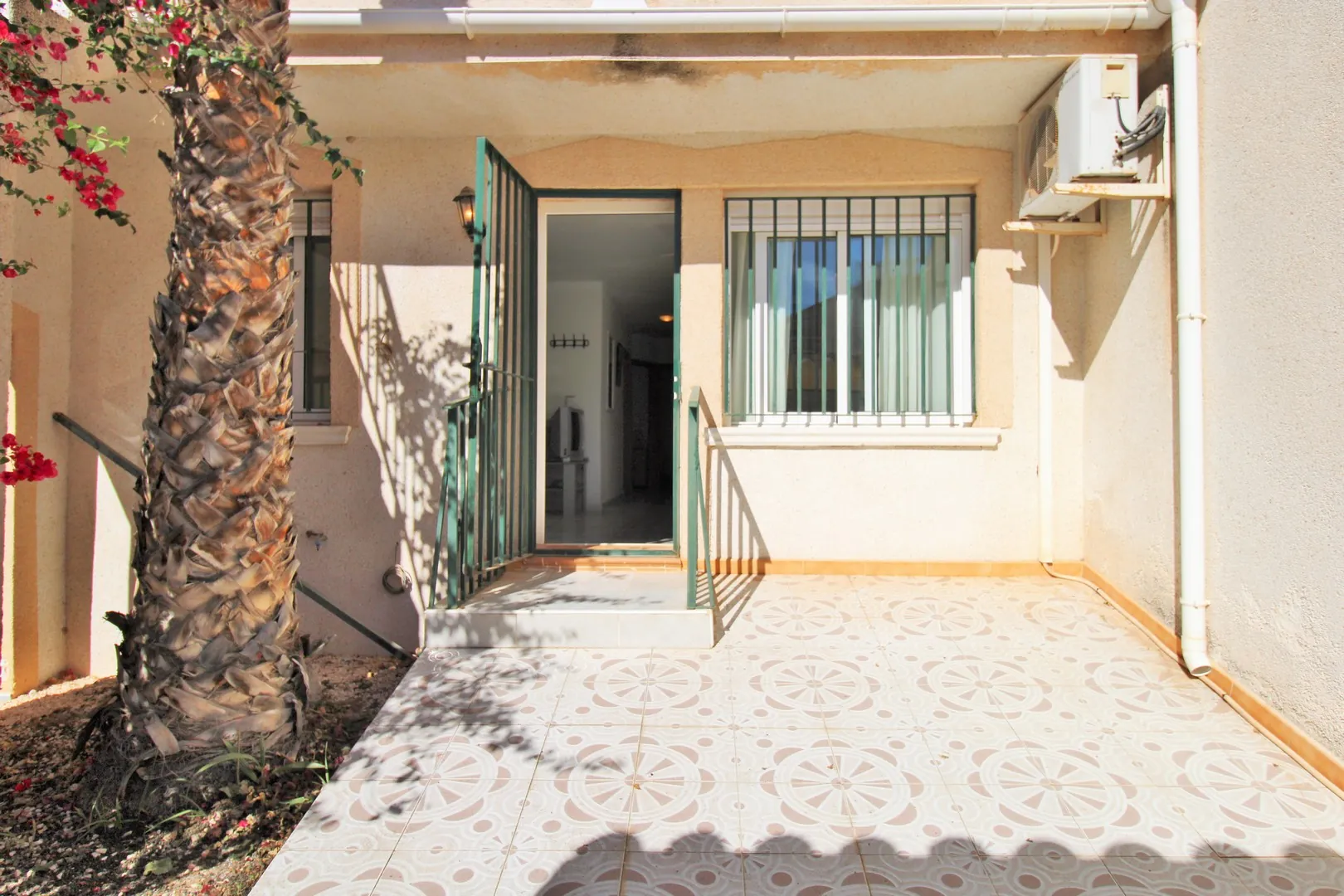 Casa adosada en venta en Villamartin