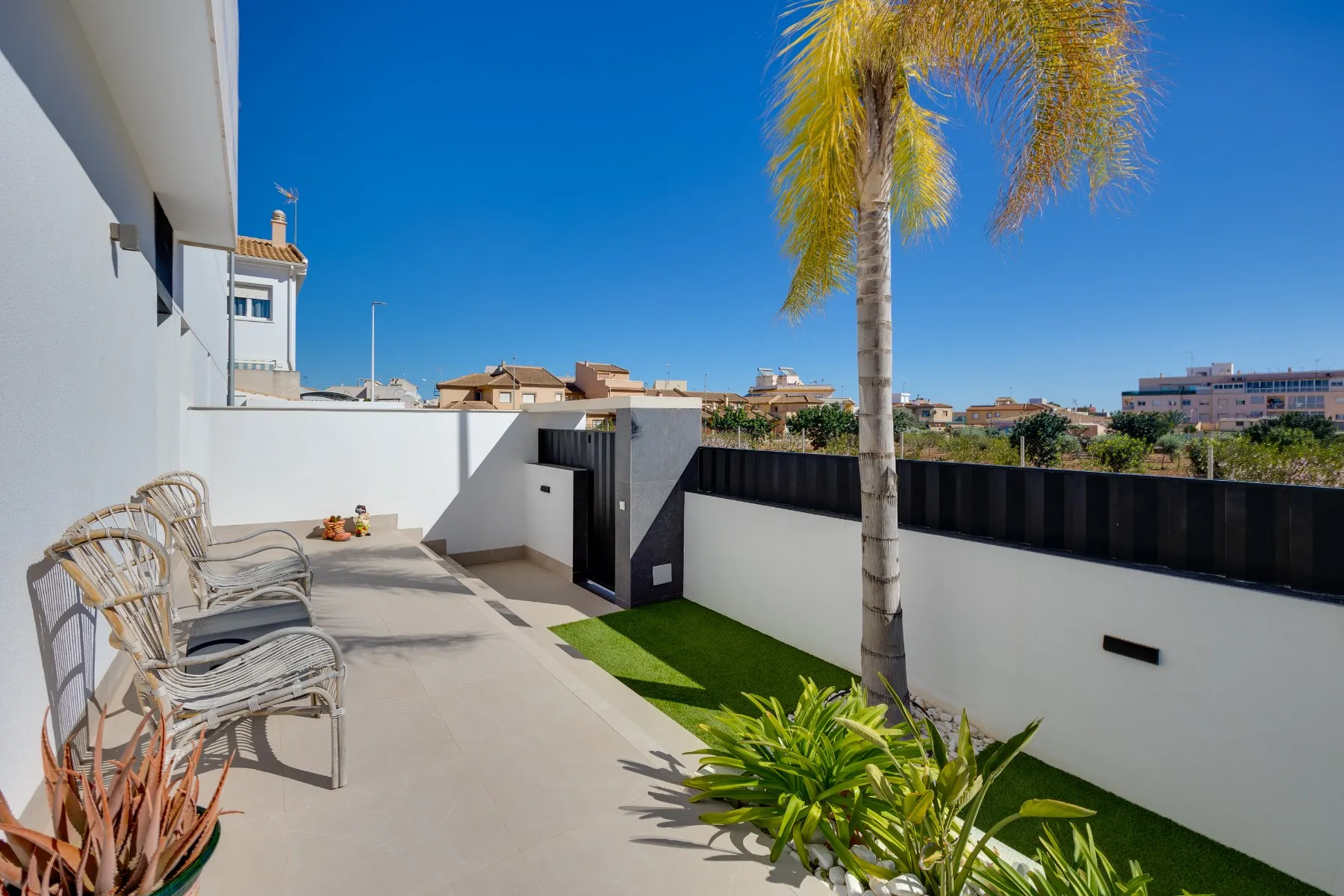 Bungalow for sale in Pilar De La Horadada