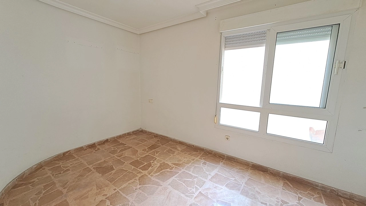Flat for sale in Torrevieja
