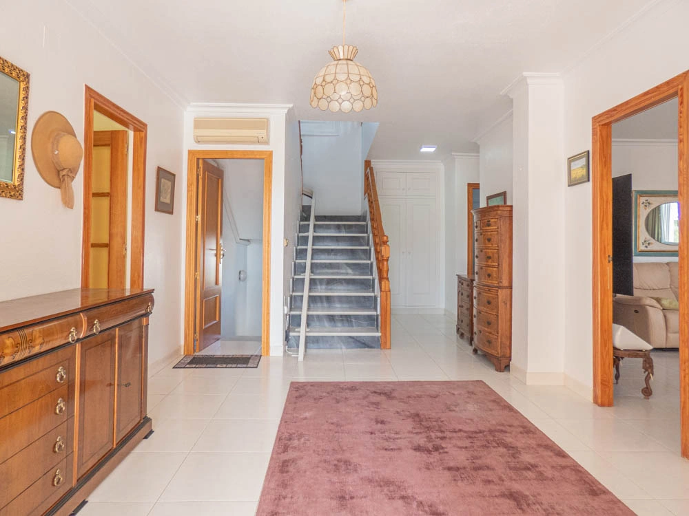 Villa à la vente à San Miguel De Salinas
