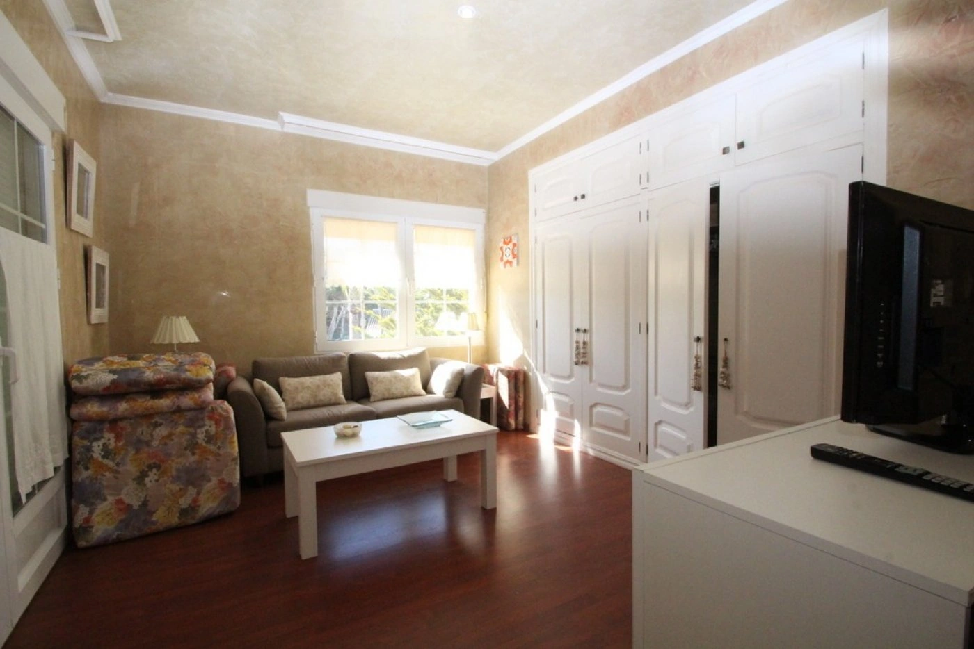 Villa for sale in Orihuela Costa