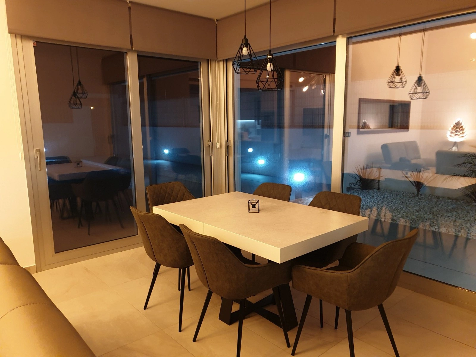 Villa à la vente à El Raso