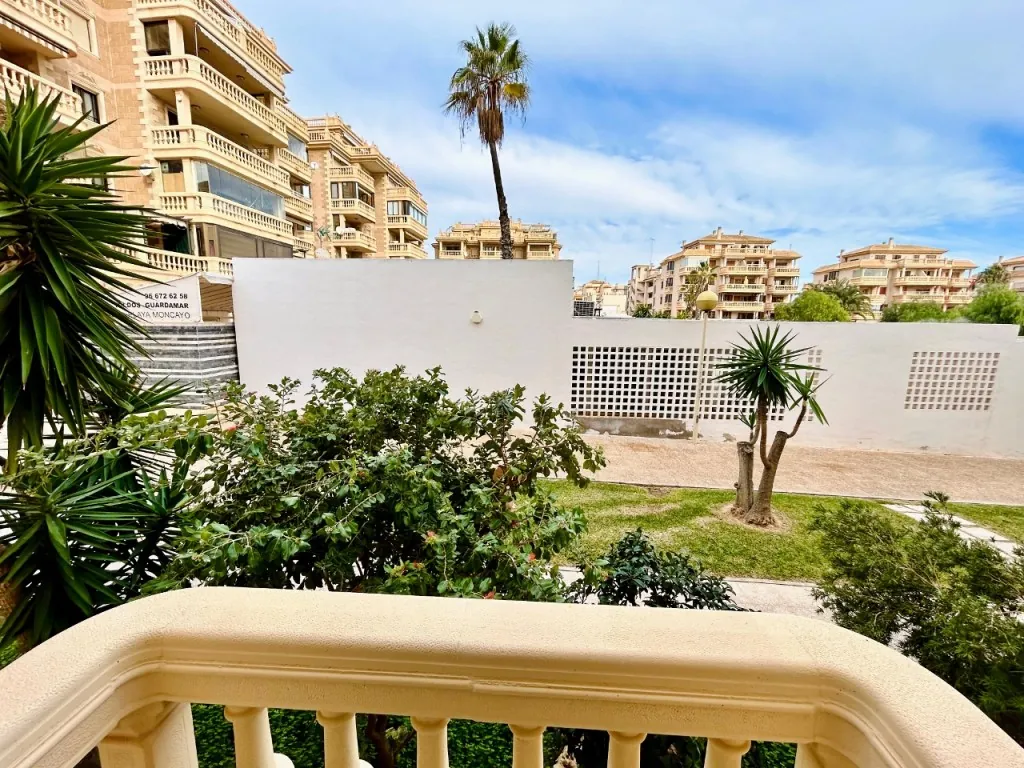 Apartment till försäljning i Guardamar Del Segura