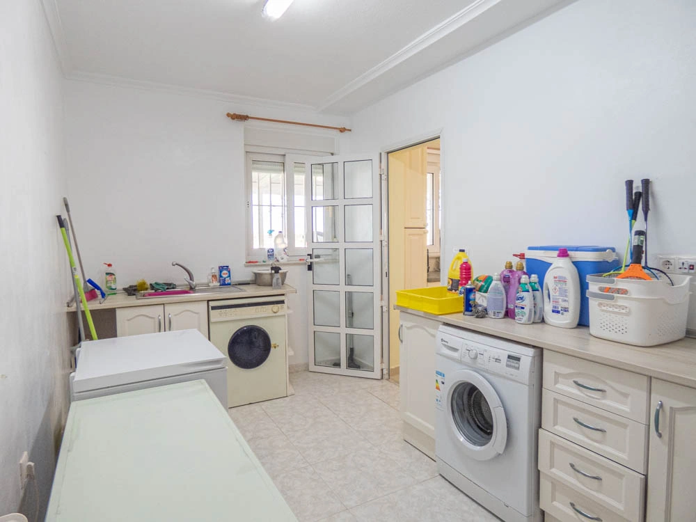 Villa à la vente à San Miguel De Salinas