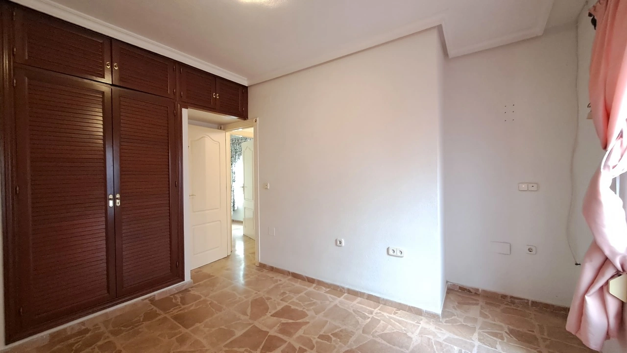 Flat for sale in Torrevieja