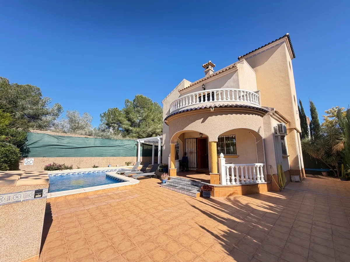 Chalet/Villa en venta en Villamartin