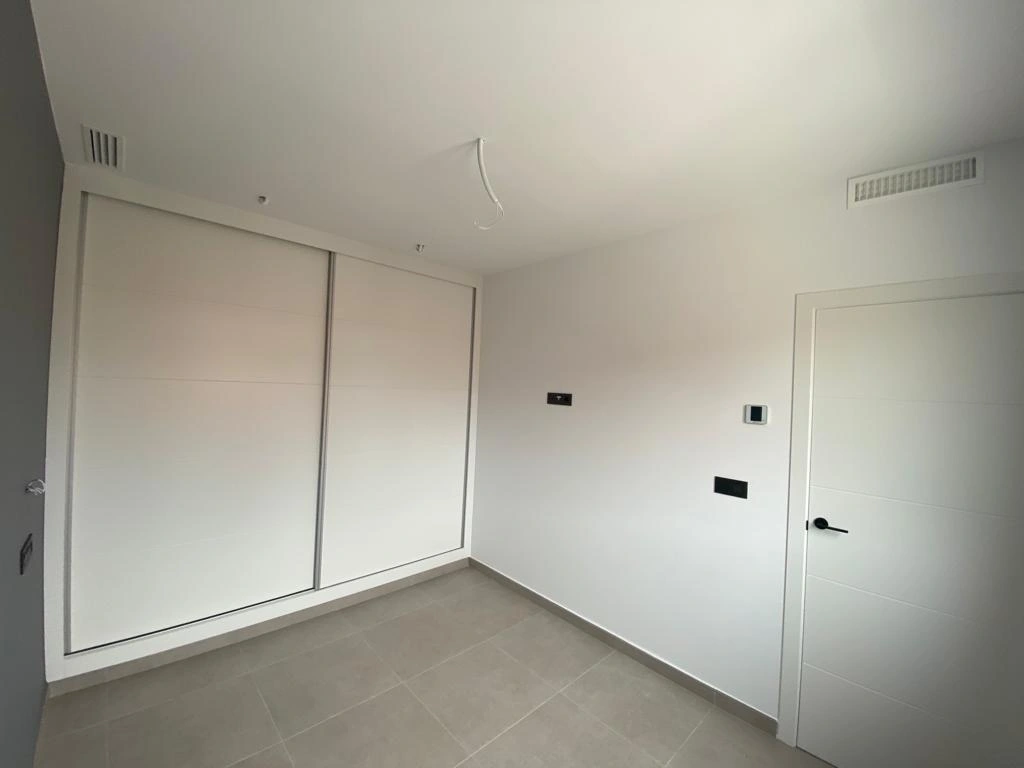 Villa for sale in Los Alcazares