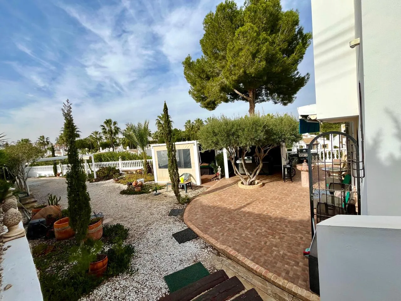 Villa à la vente à Villamartin