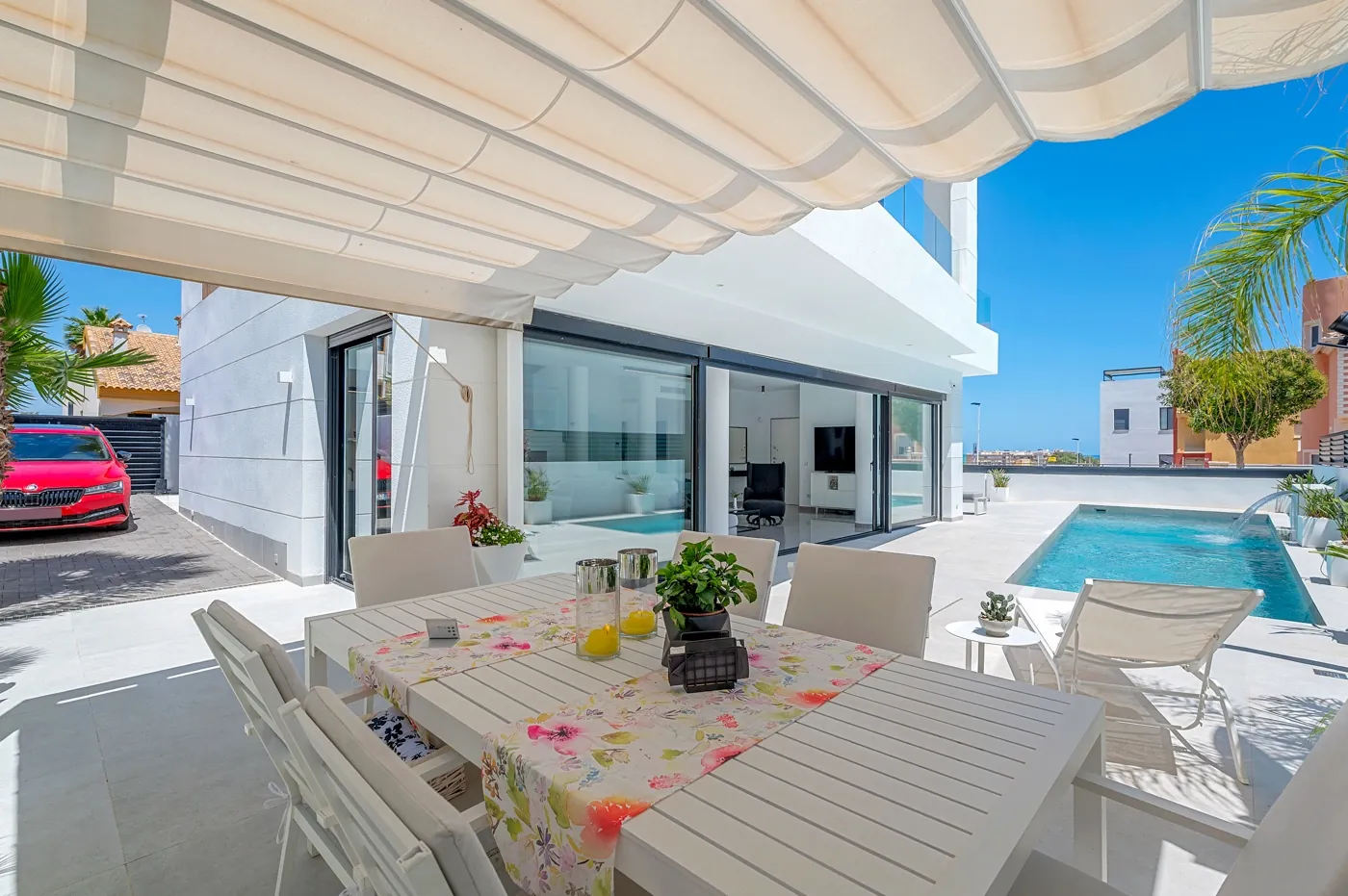 Villa en venta en Guardamar Del Segura