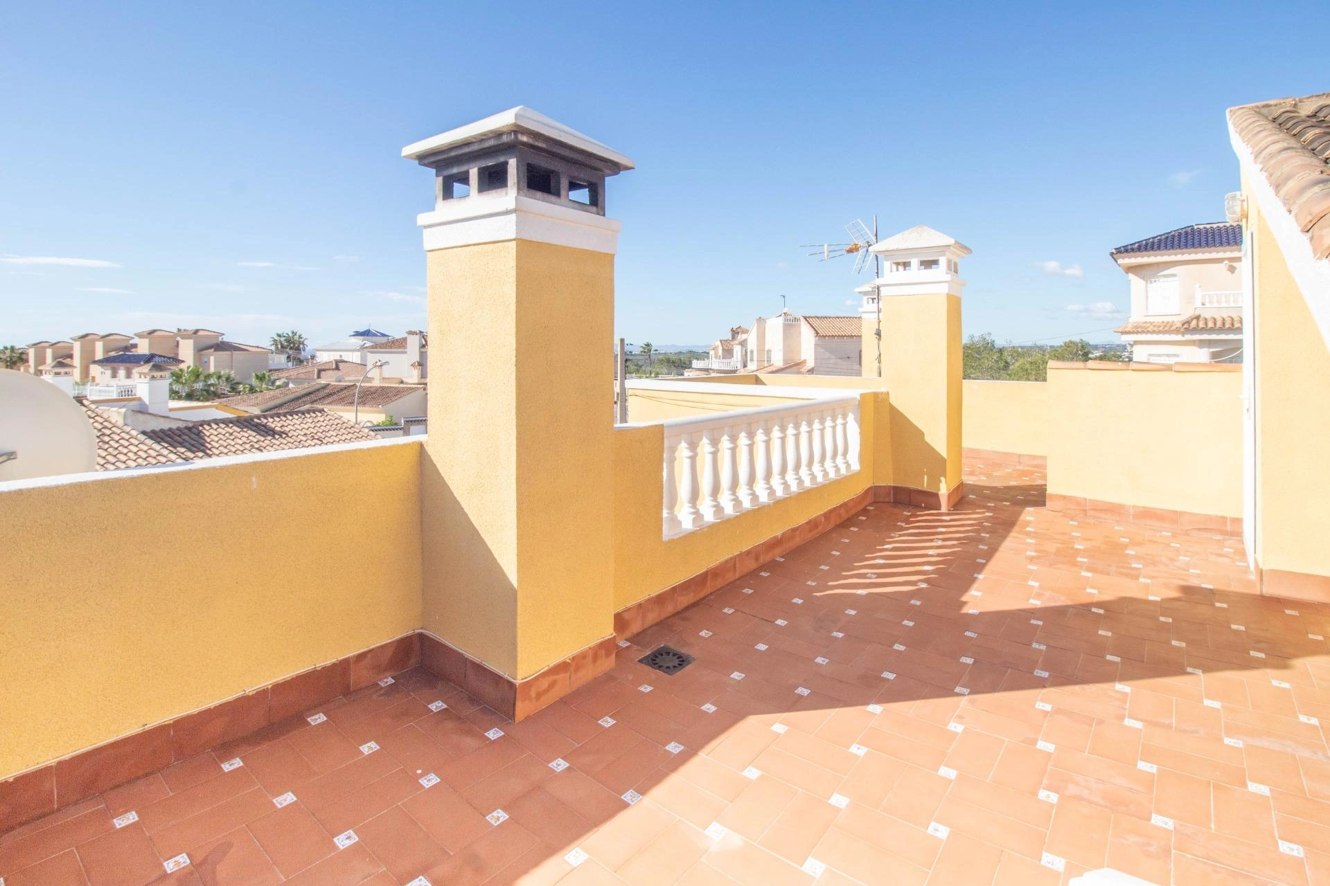 Villa for sale in San Miguel De Salinas