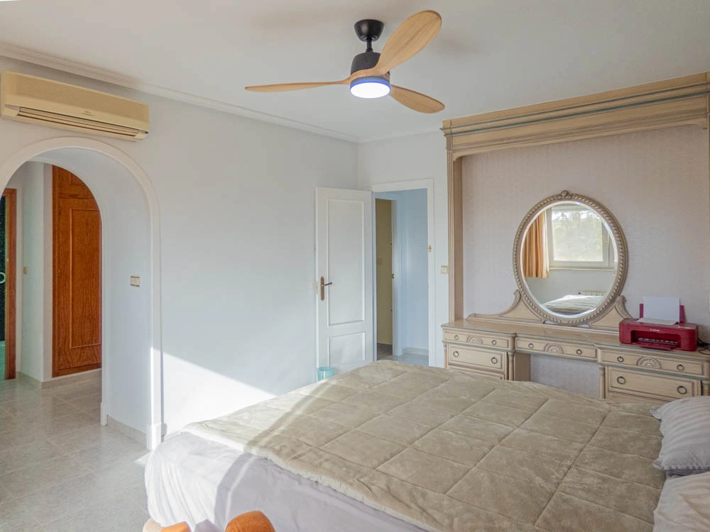 Villa à la vente à San Miguel De Salinas