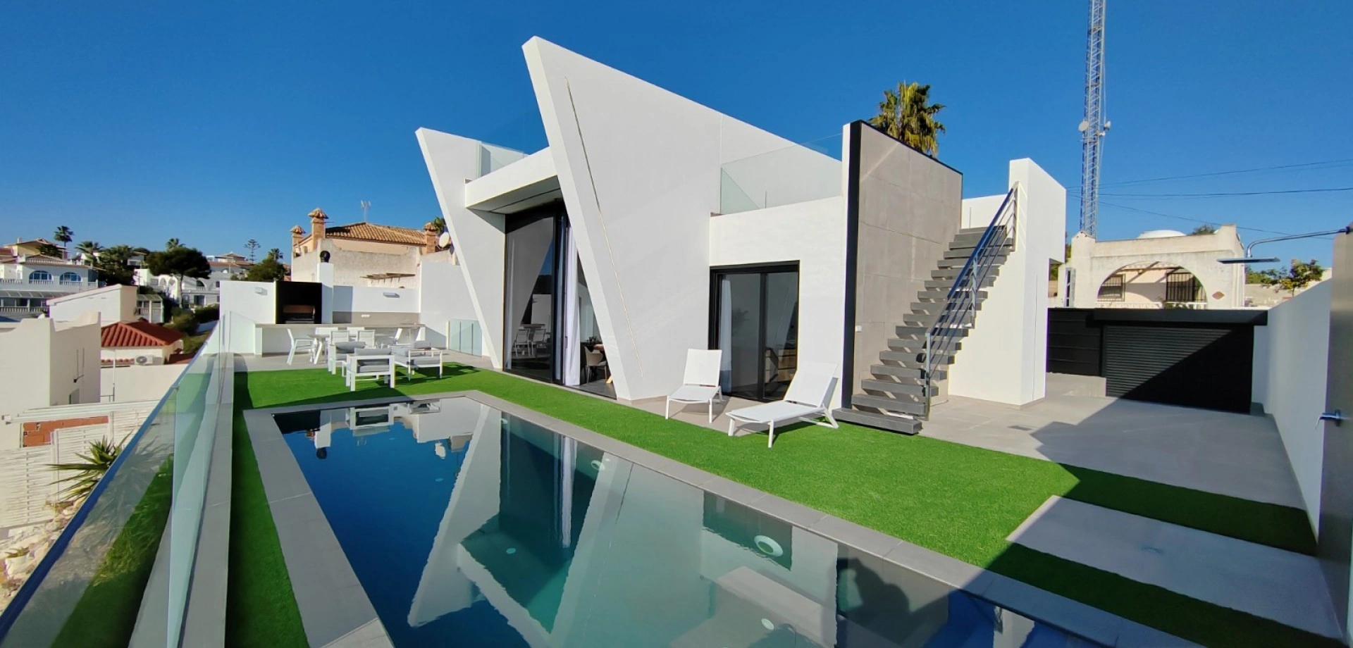 Detached Villa for sale in Torrevieja