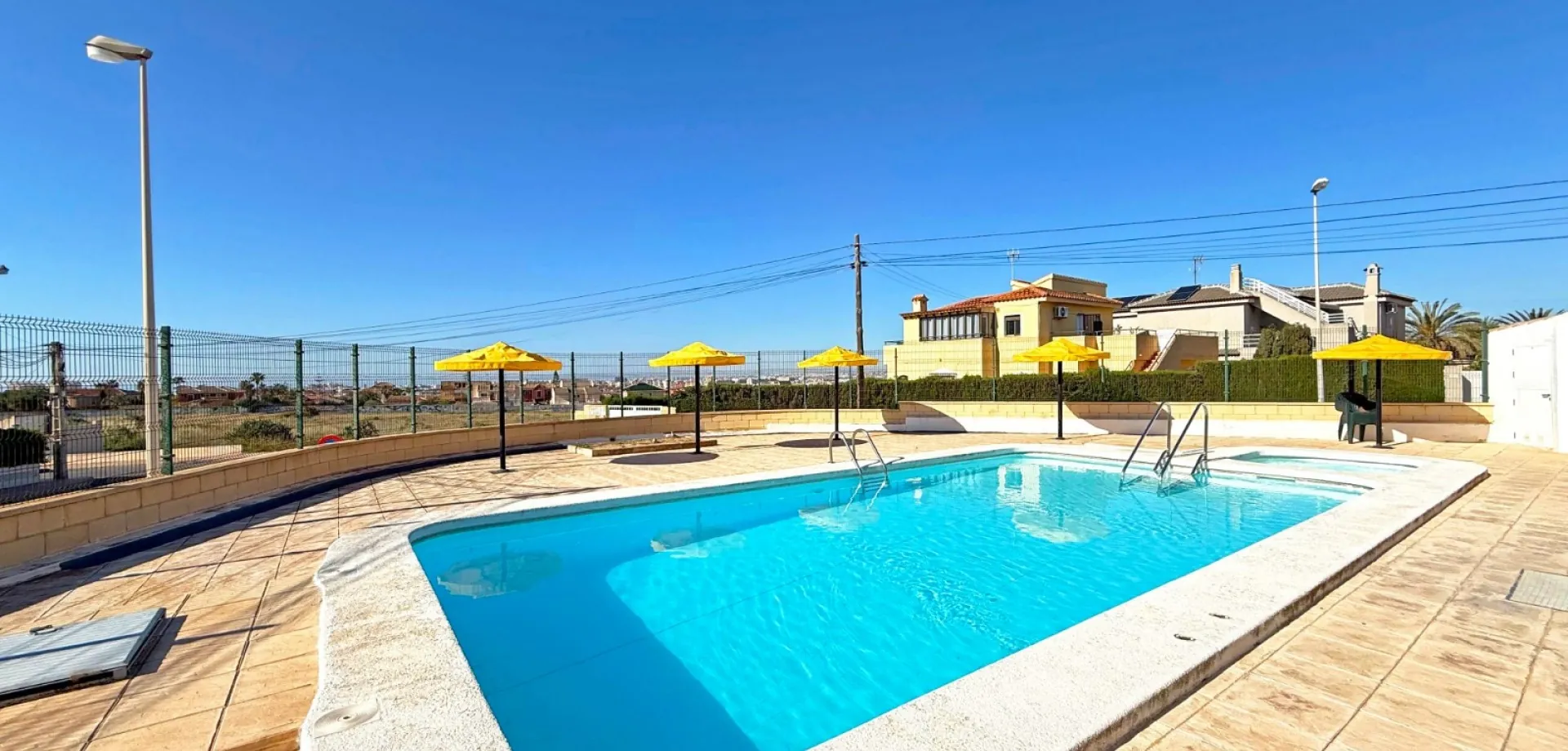 Bungalow till försäljning i Torrevieja