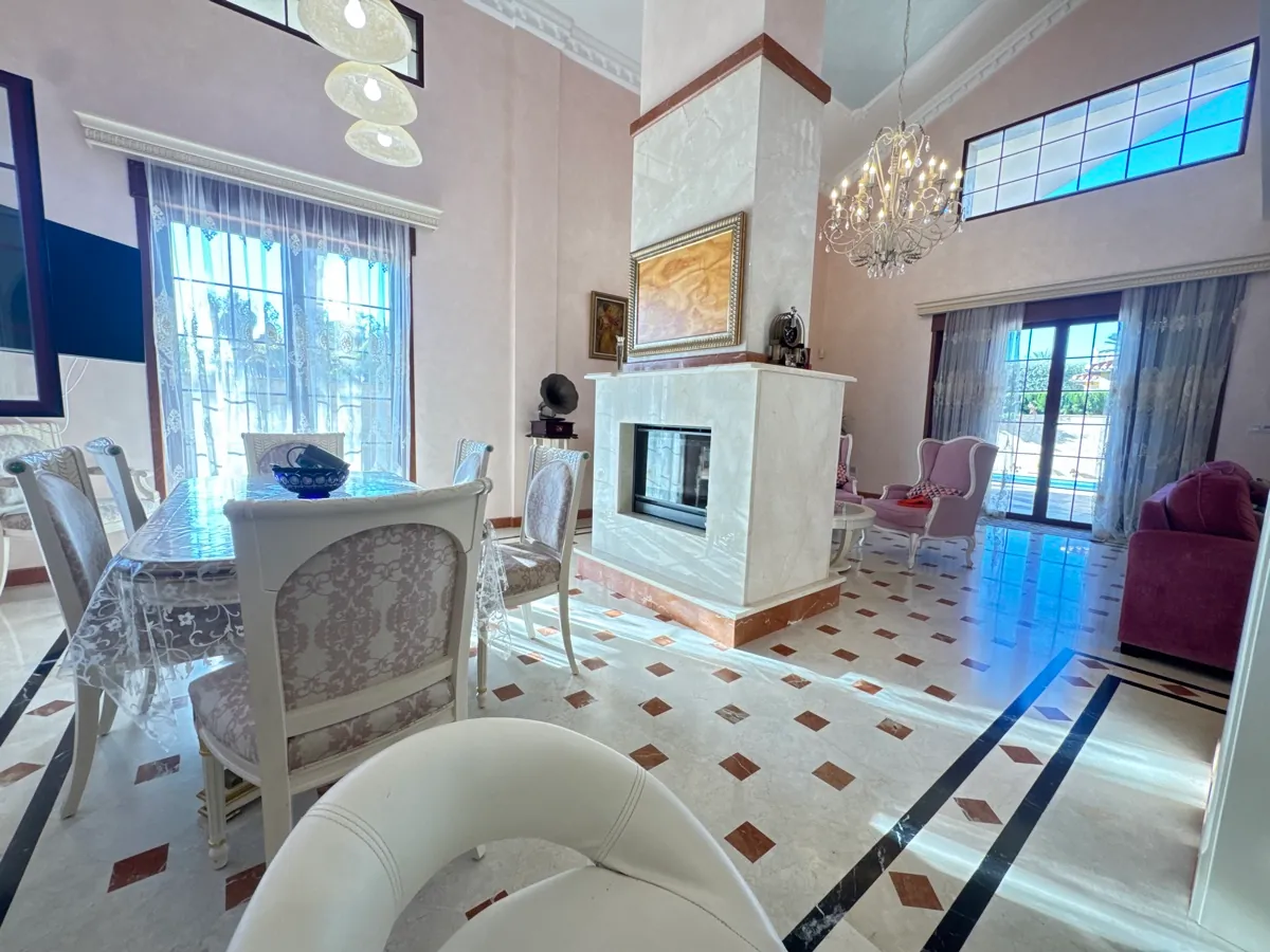 Villa zum verkauf in Cabo Roig
