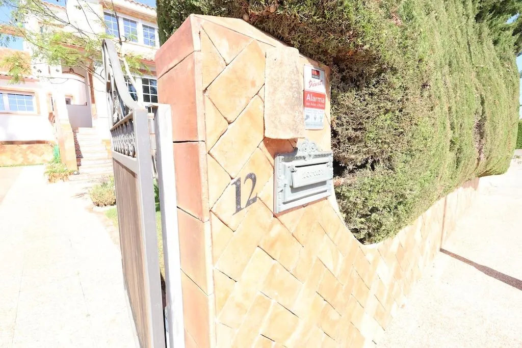 Villa à la vente à Orihuela Costa