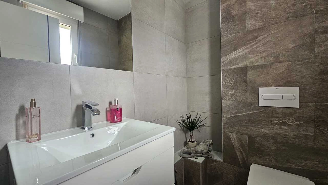 Villa à la vente à Torremendo
