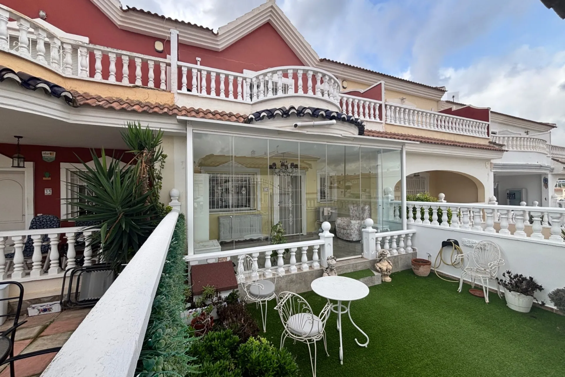 Maison jumelée à la vente à Benijófar