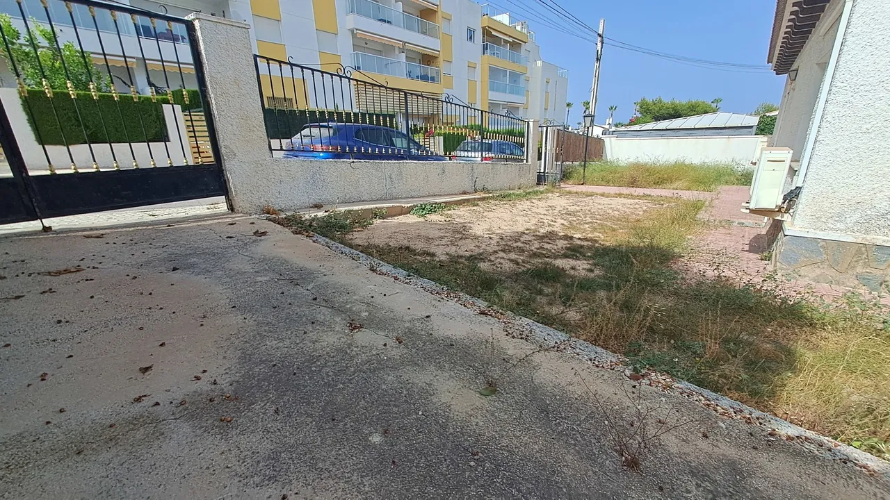 Chalet/Villa en venta en Villamartin