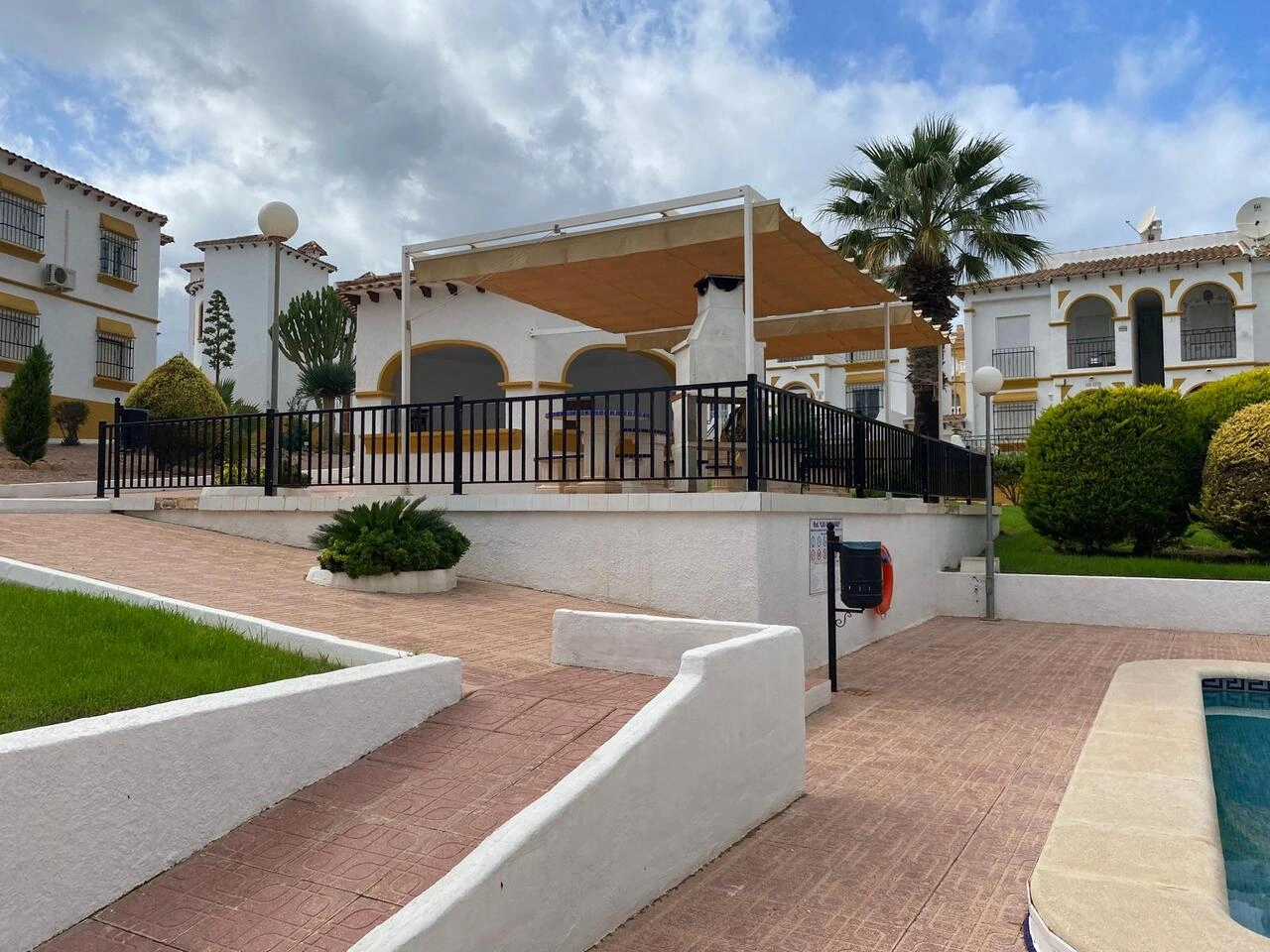Apartment for rent in Villamartin
