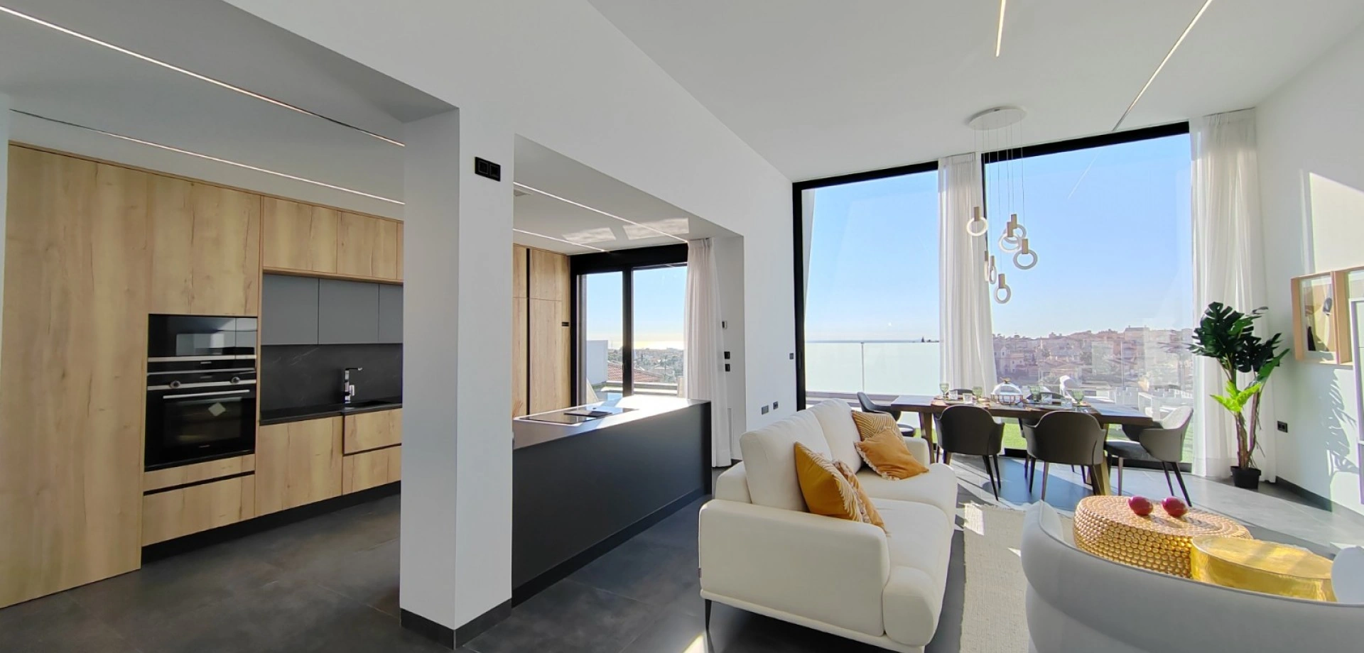 Detached Villa for sale in Torrevieja