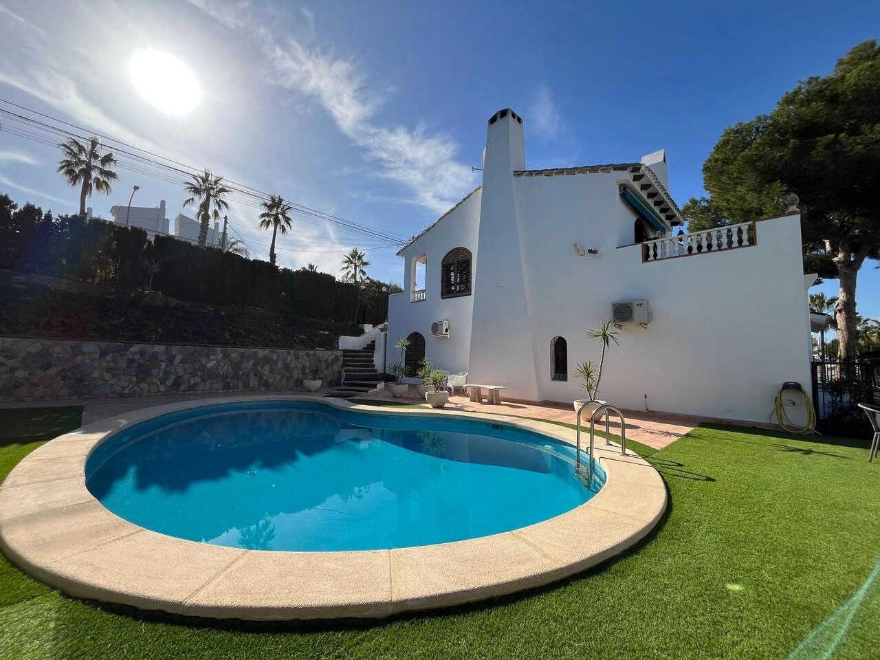 Villa à la vente à Villamartin