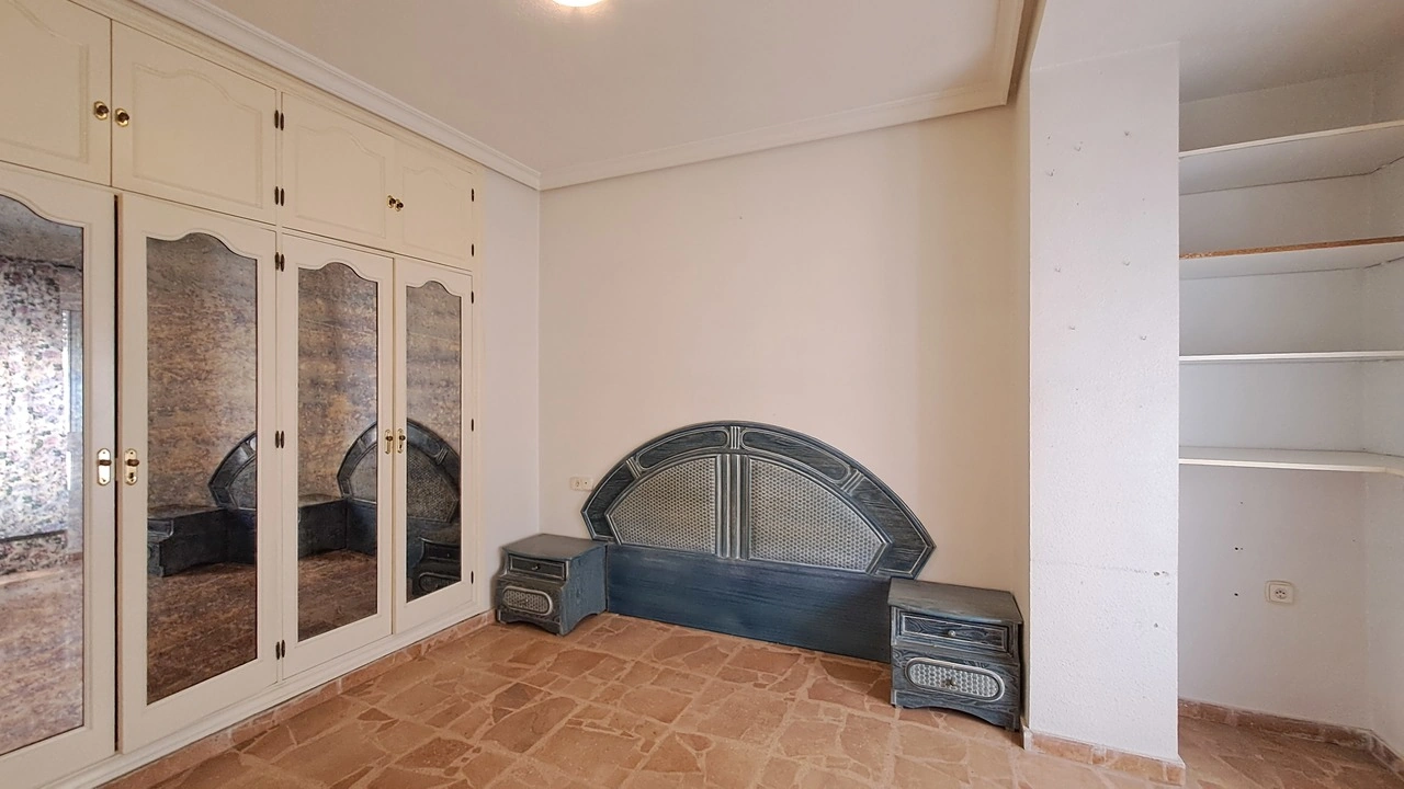 Flat for sale in Torrevieja