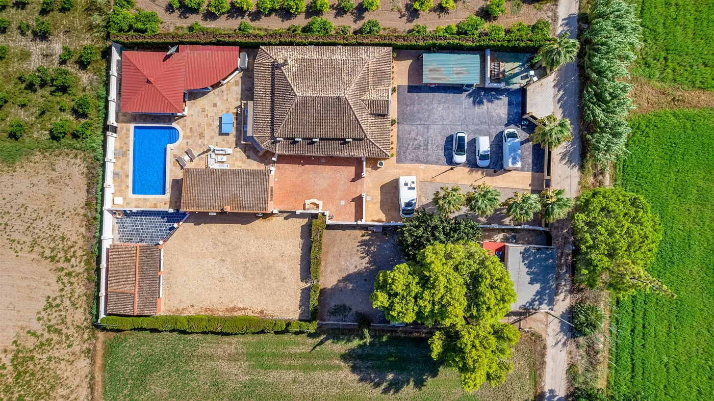 Country Estate for sale in Almoradí