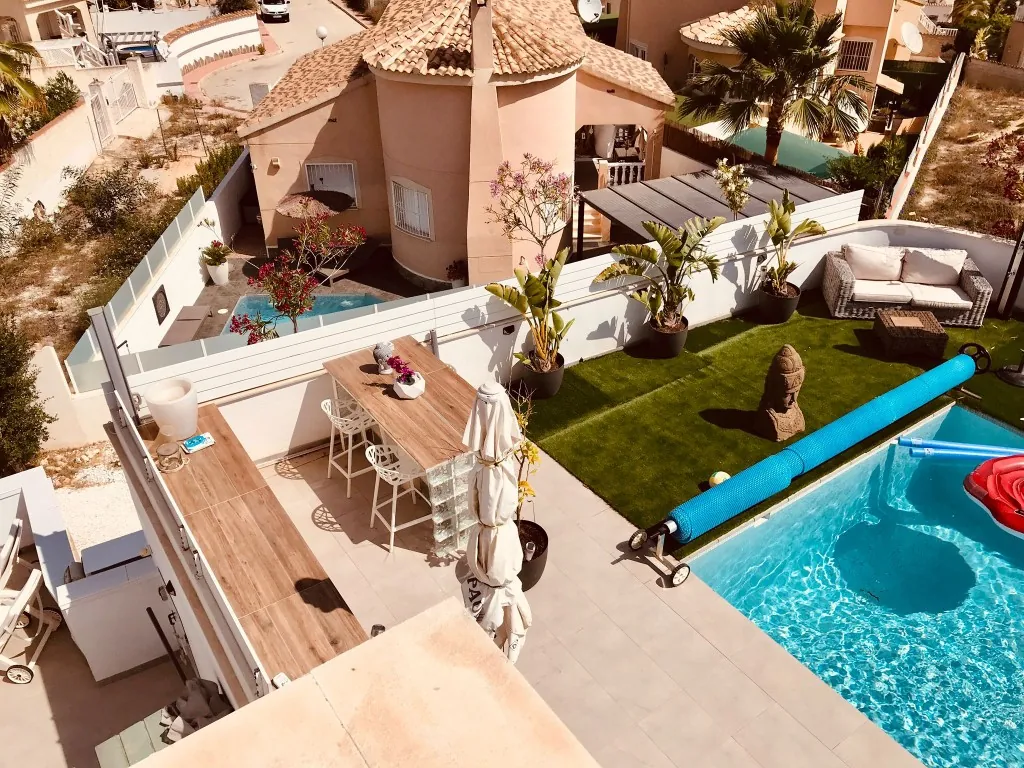 Villa till försäljning i Ciudad Quesada