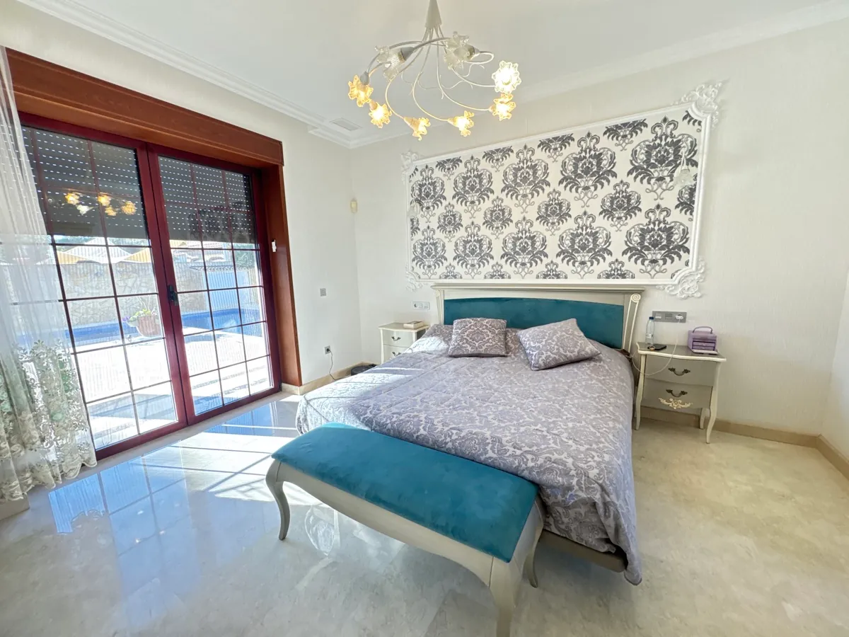 Villa zum verkauf in Cabo Roig