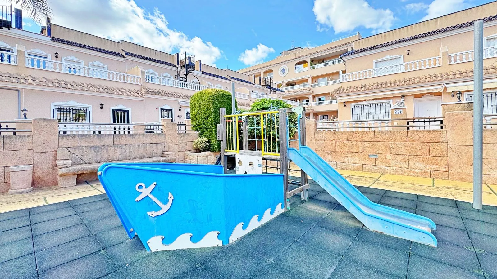Townhouse til salg i Orihuela Costa