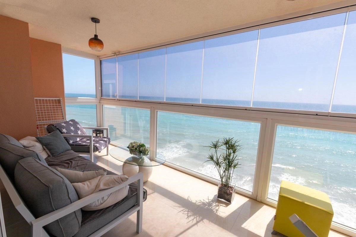 Meerblickwohnung zu verkaufen in Playa del Cura Torrevieja – Renovierte 3-Zimmer, erstklassige Lage