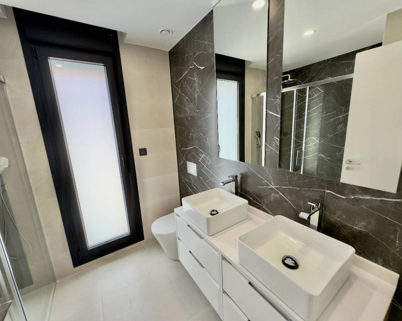 Villa for sale in Benijofar