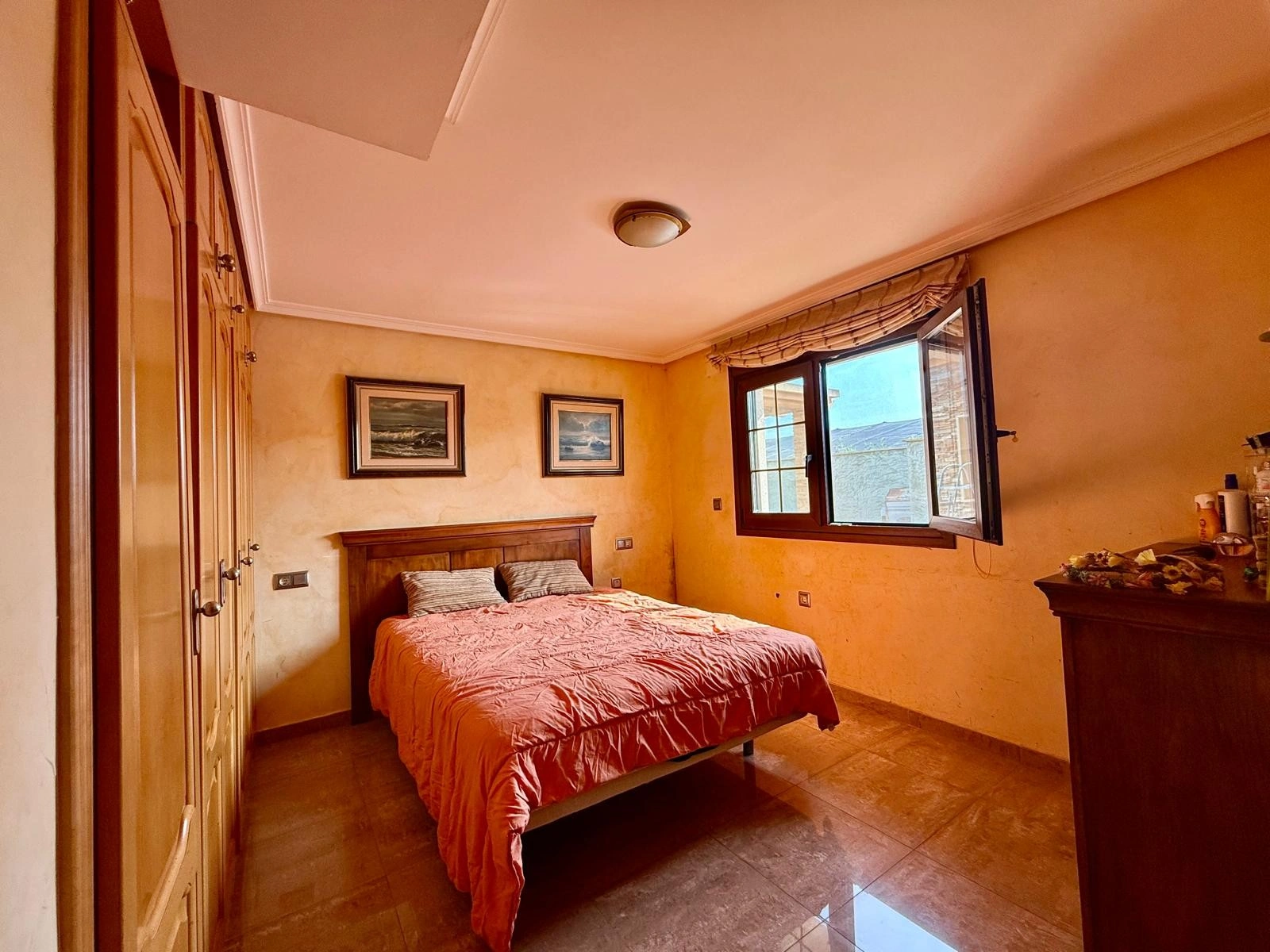 Villa til salg i San Miguel De Salinas
