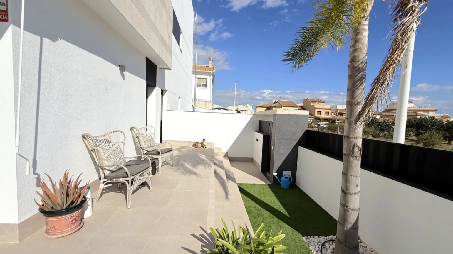 Bungalow for sale in Pilar De La Horadada