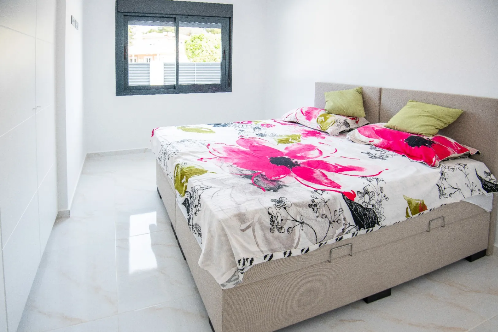 Modern Villa for sale in Pinar de Campoverde