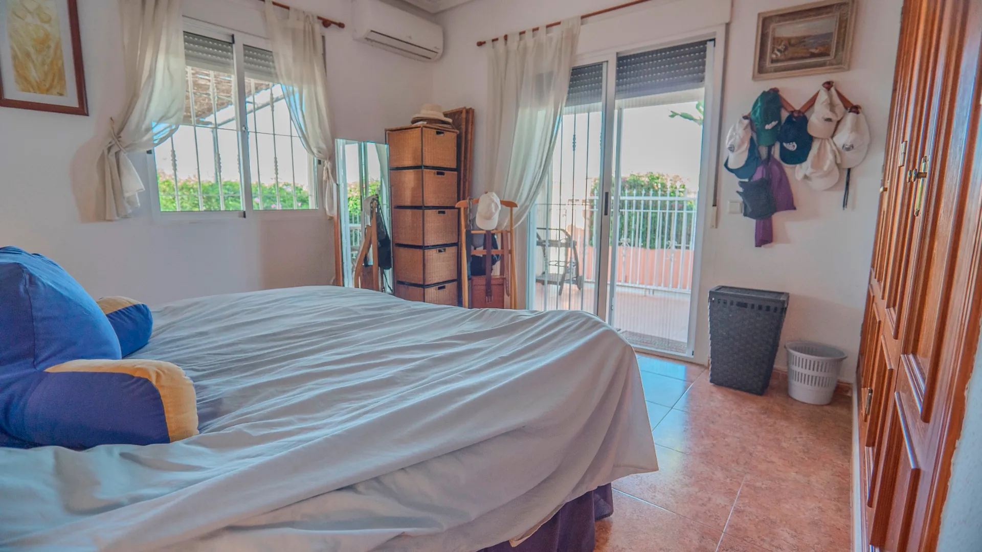 Country Property à la vente à Orihuela