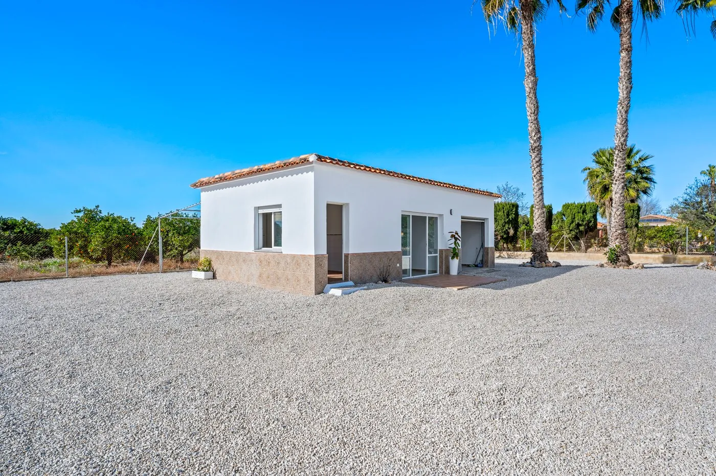 Country house for sale in Dolores